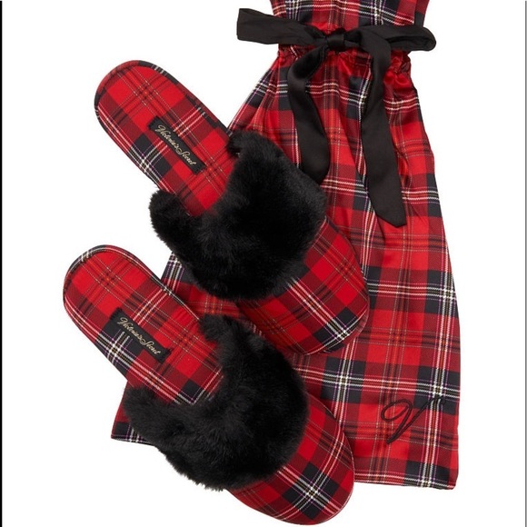 VICTORIA'S SECRET Signature Satin Slipper Plaid - Picture 1 of 2
